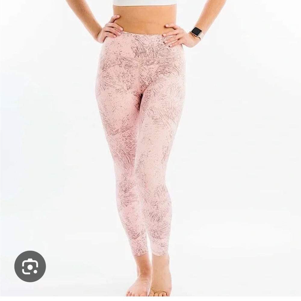 ZYIA pink etching light n tight 7/8